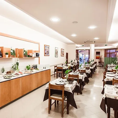 Gaia Hotel 2*